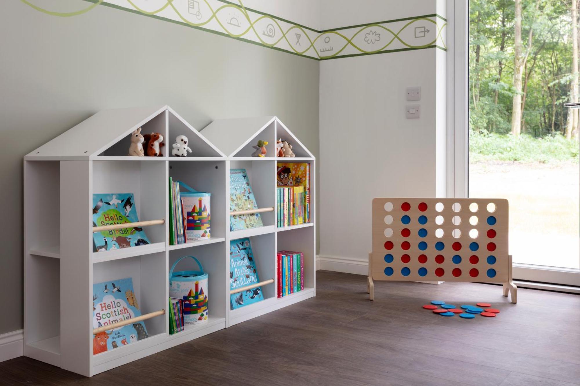 Schloss Roxburghe, Part Of Destination By Hyatt Luaran gambar A children's bookcase
